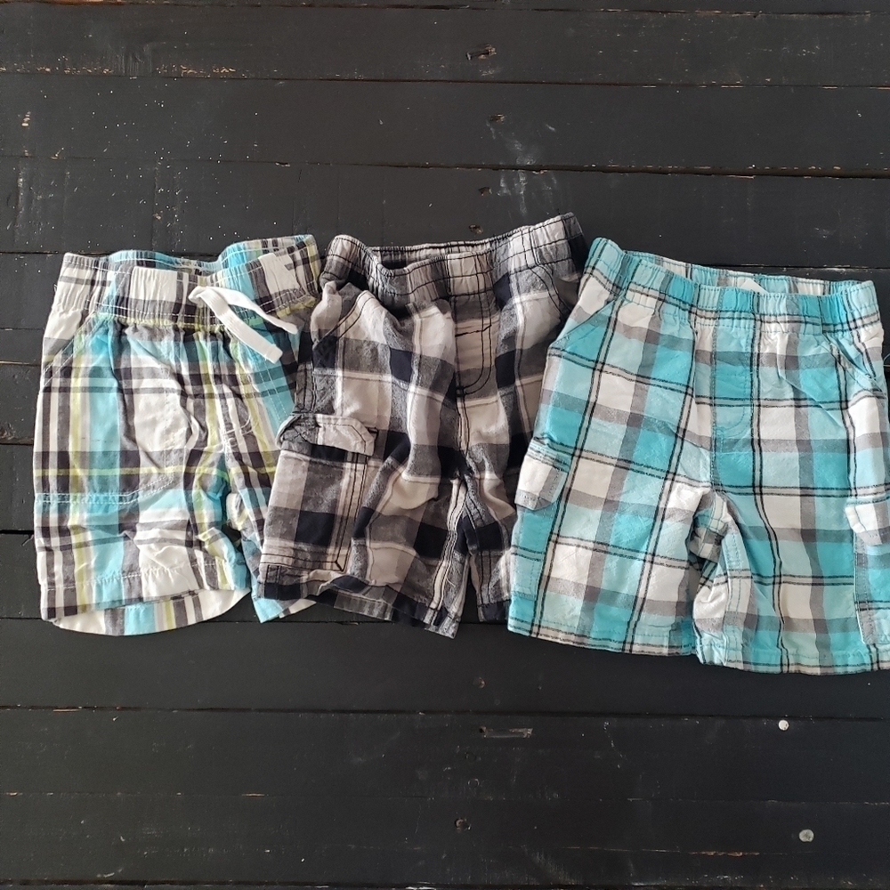 Bundle of 3 Shorts Toddler Boy 2T Plaid Blue Black Grey Wonderkids Jumping Beans